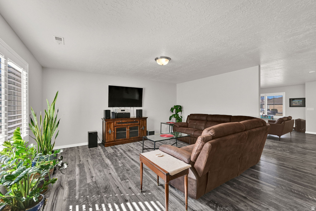 892 N FLINT CIR Tooele, UT 84074