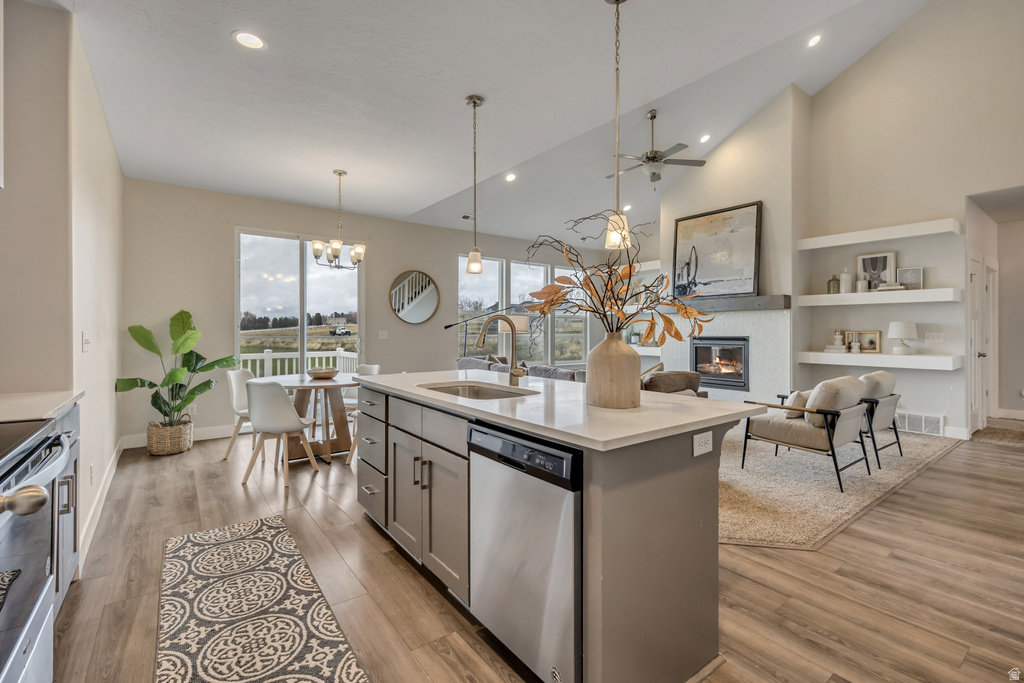 373 E SNOWY EGRET DR Salem, UT 84653