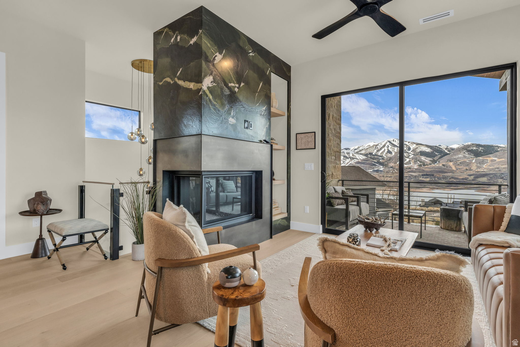 10740 N HIDEOUT TRL Hideout, UT 84036