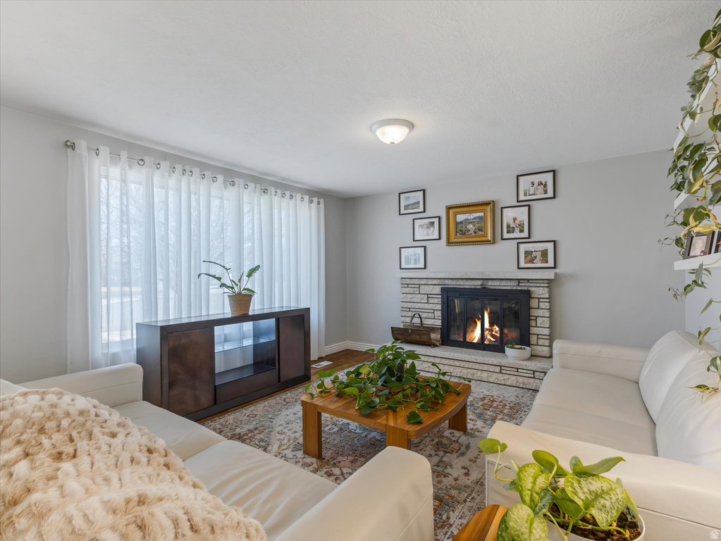 4452 S RENARDO PL West Valley City, UT 84119