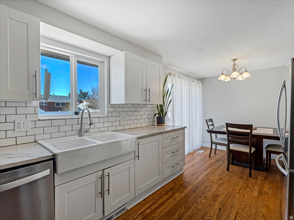 4452 S RENARDO PL West Valley City, UT 84119