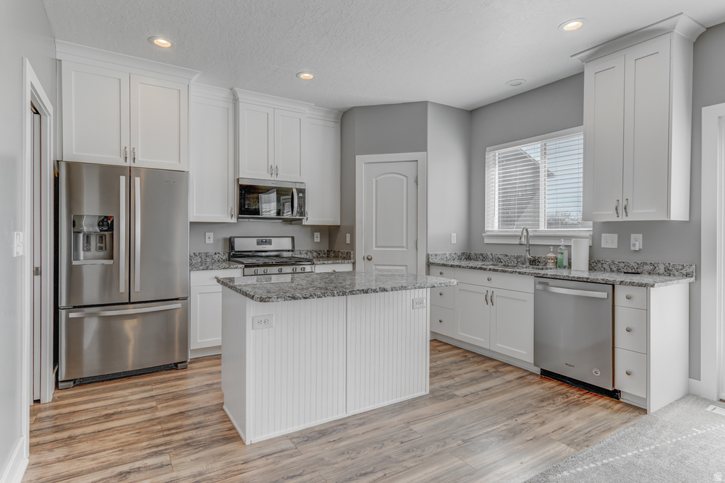 579 W 2350 N Layton, UT 84041