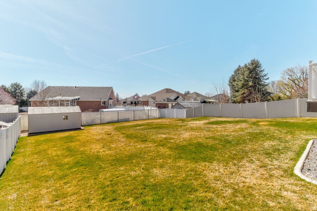 579 W 2350 N Layton, UT 84041