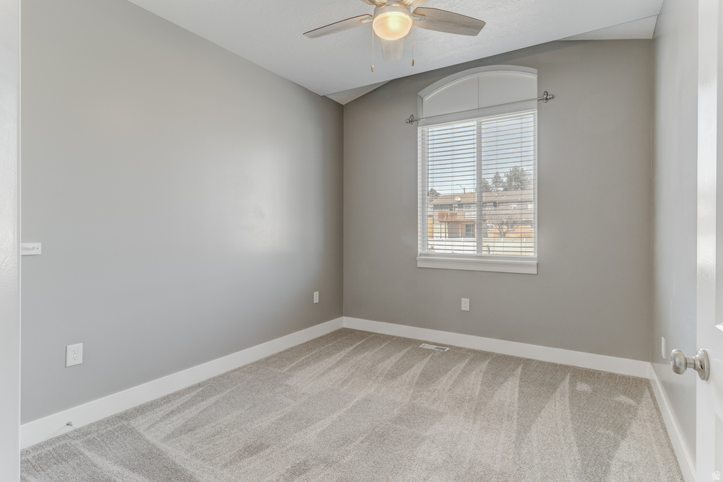 579 W 2350 N Layton, UT 84041