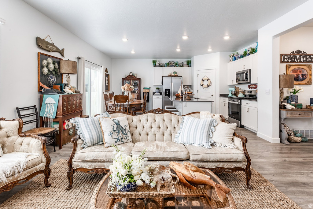 1219 S RAINTREE LN Santaquin, UT 84655