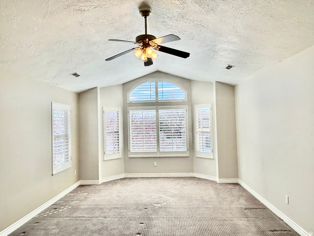 3042 W CHALK CREEK WAY South Jordan, UT 84095
