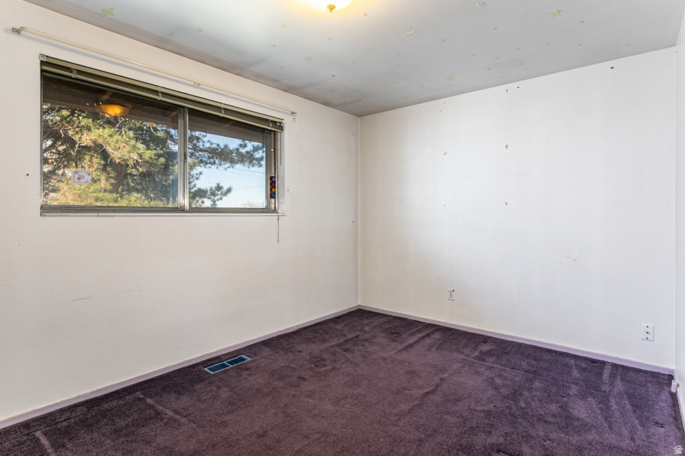 2001 N 400 W Sunset, UT 84015