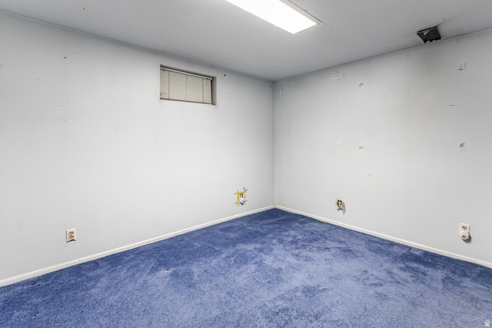 2001 N 400 W Sunset, UT 84015