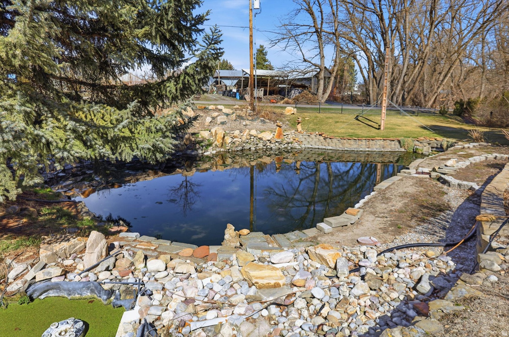 54 W 200 N Mendon, UT 84325