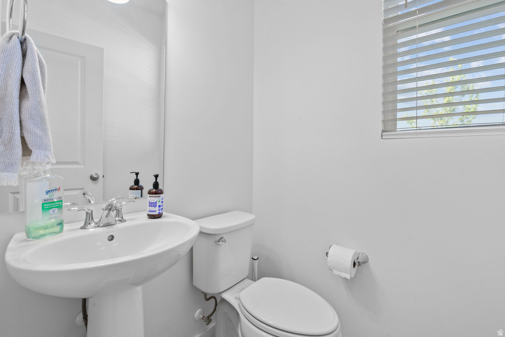 10499 S LIV WAY South Jordan, UT 84009