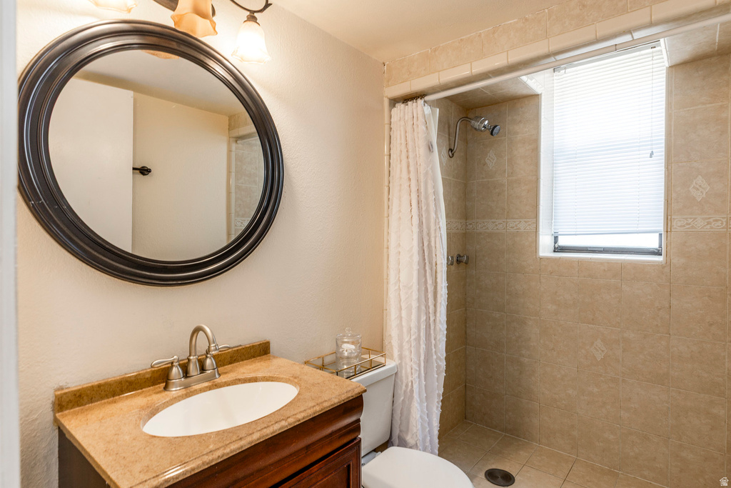 7717 S 3500 E Cottonwood Heights, UT 84121