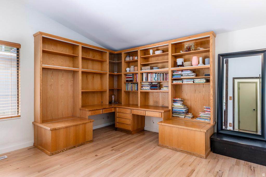 7717 S 3500 E Cottonwood Heights, UT 84121