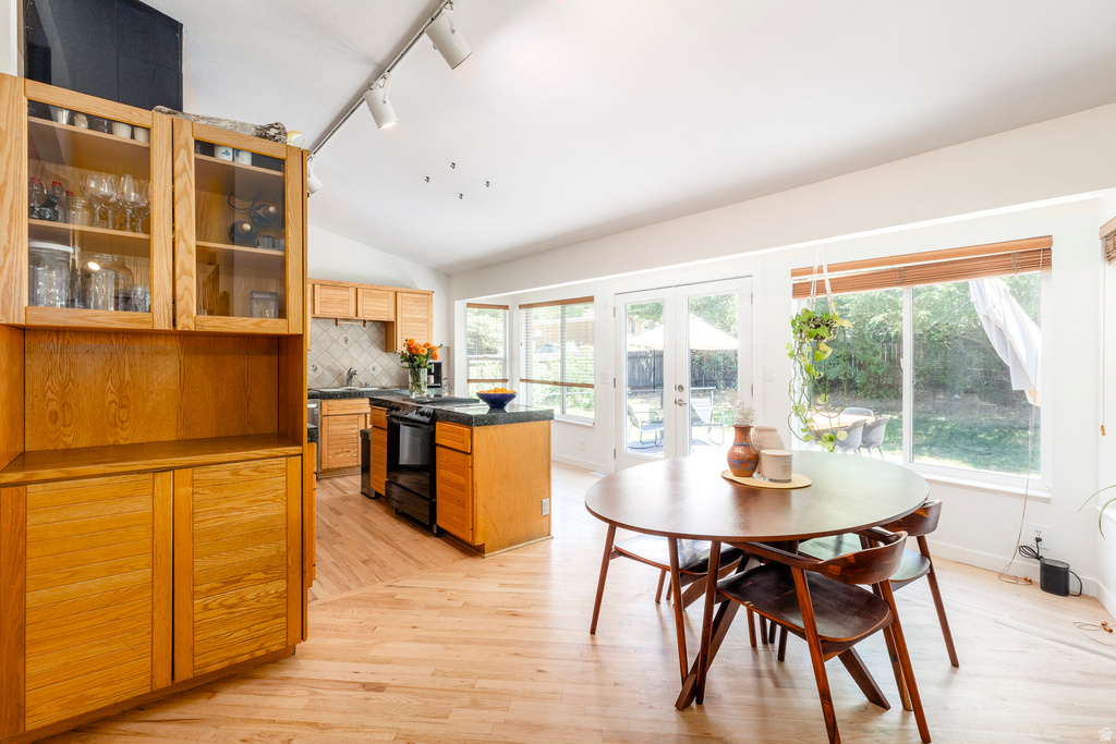 7717 S 3500 E Cottonwood Heights, UT 84121