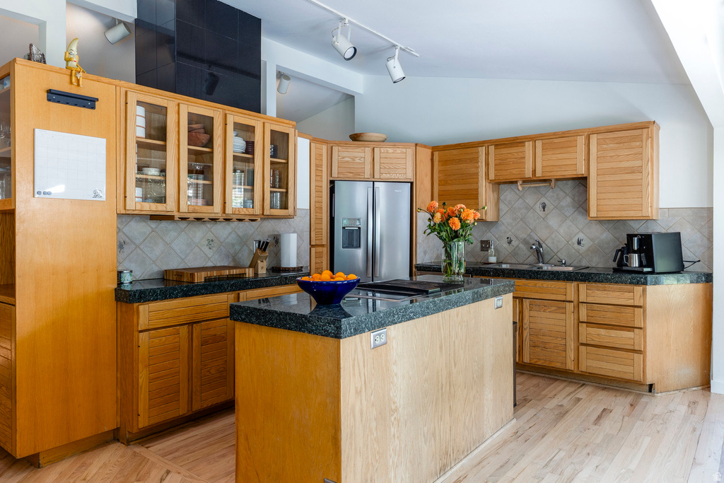 7717 S 3500 E Cottonwood Heights, UT 84121