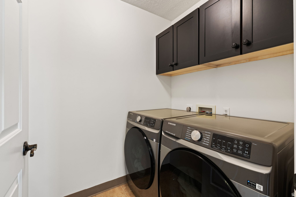 993 E CANYON CREEK Bountiful, UT 84010