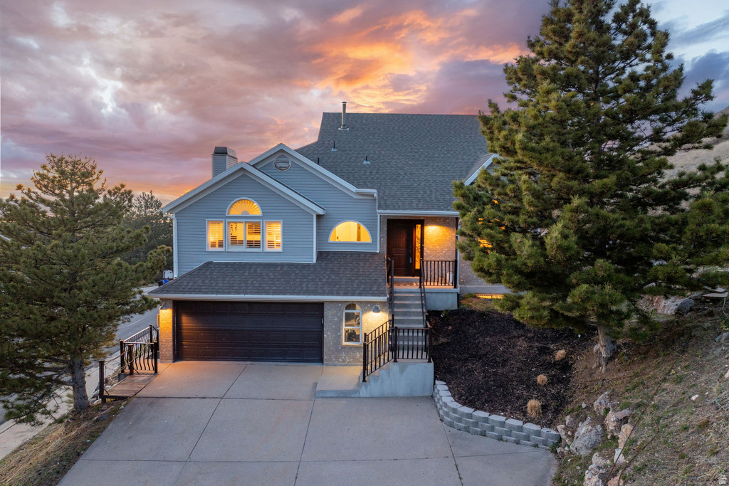 993 E CANYON CREEK Bountiful, UT 84010