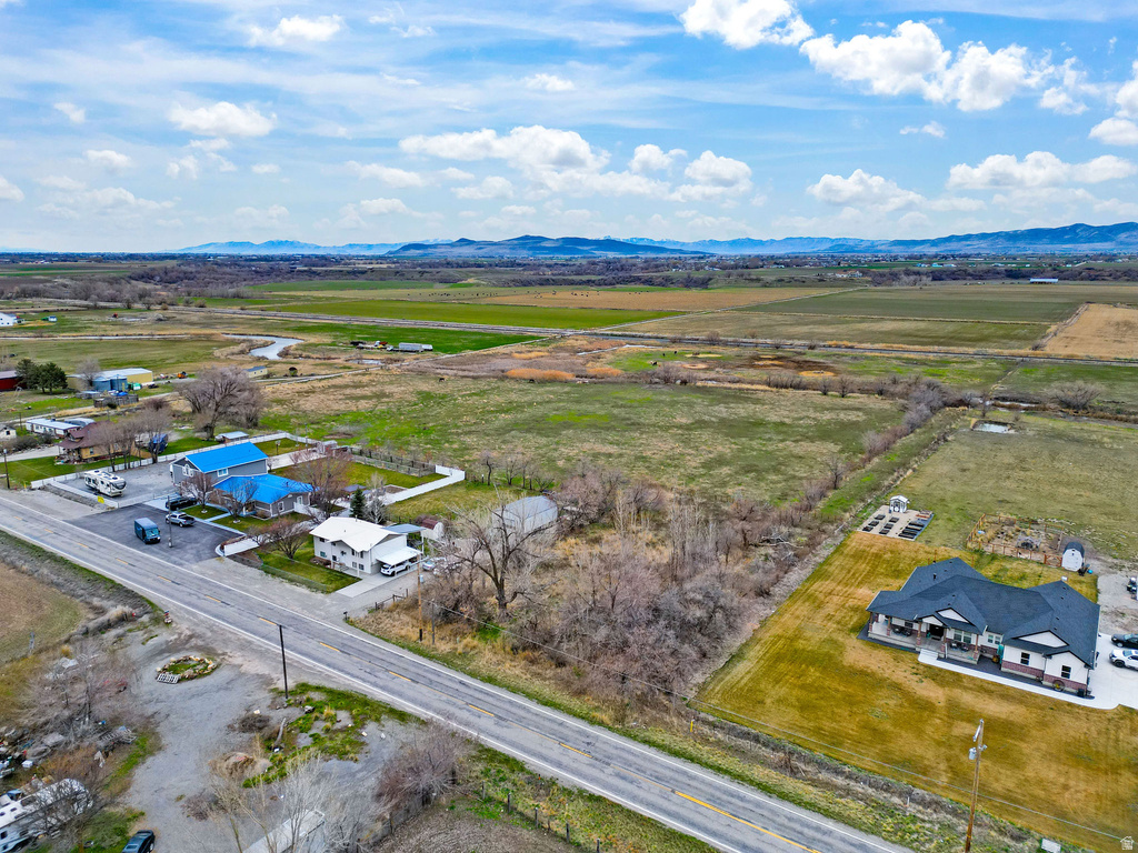 10035 N HWY 38 Deweyville, UT 84309