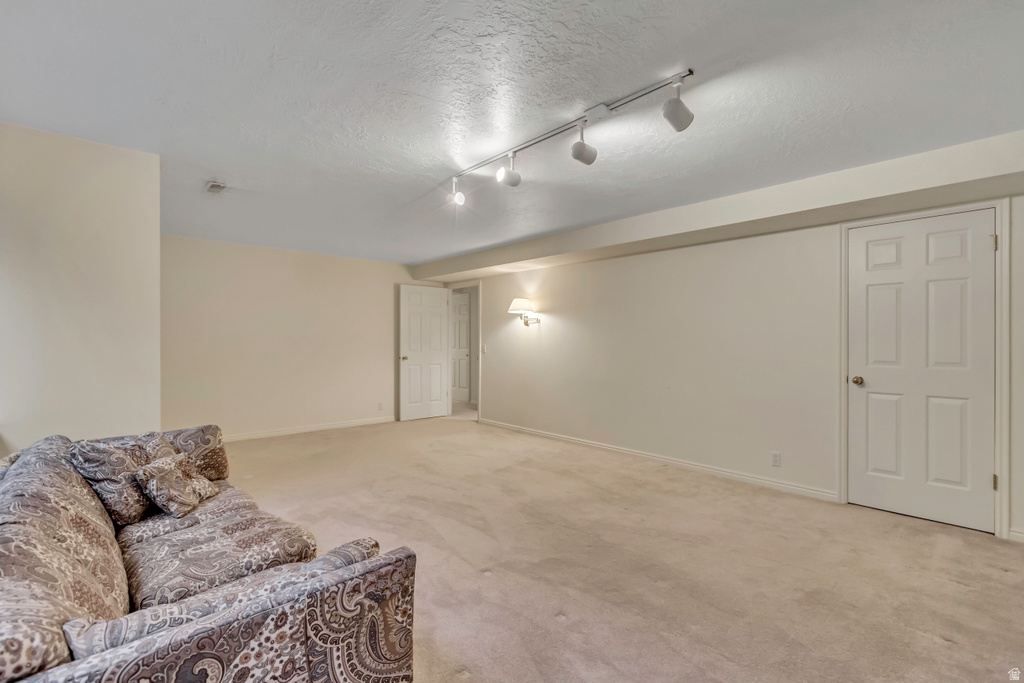 4487 S 1260 E Millcreek, UT 84124