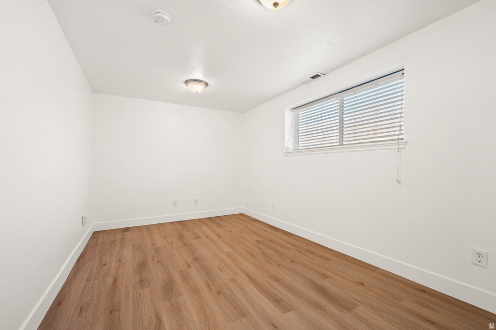 7161 S 2155 E Cottonwood Heights, UT 84121