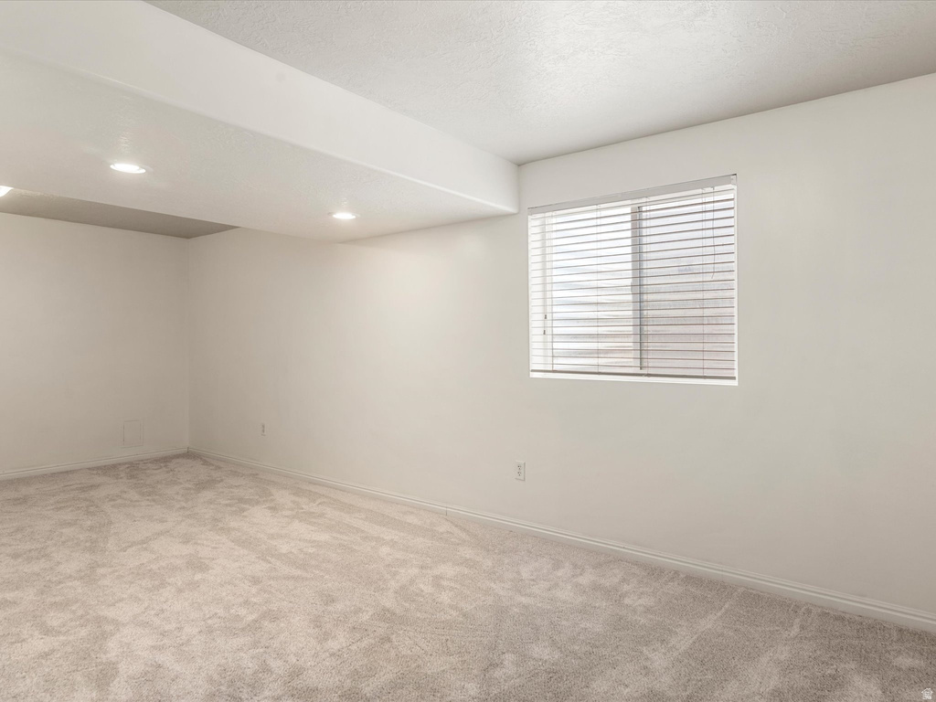 1032 N 780 W Clinton, UT 84015