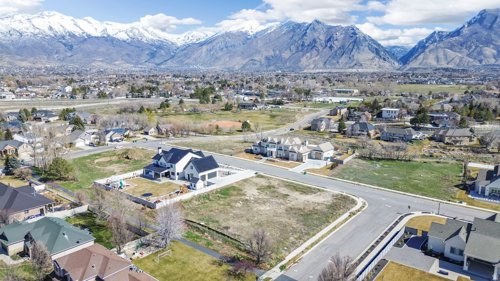 10211 N 6530 W Highland, UT 84003