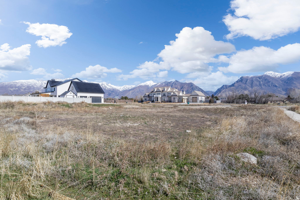 10211 N 6530 W Highland, UT 84003