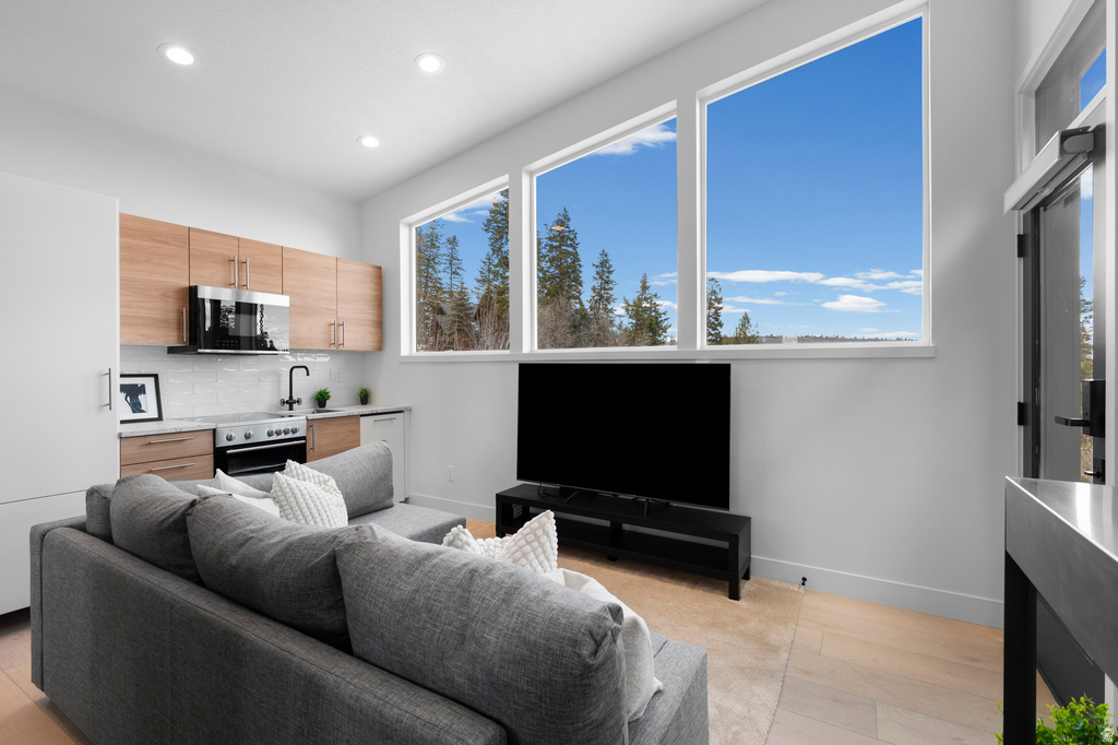 200 MATTERHORN DR Park City, UT 84098