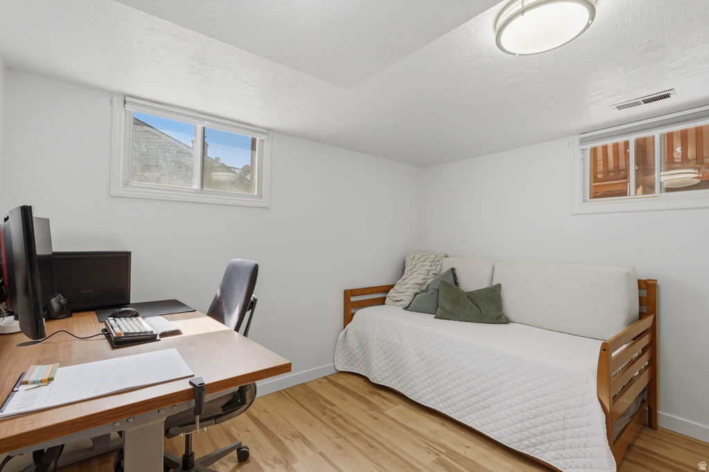 2856 S LAKEVIEW DR Millcreek, UT 84109