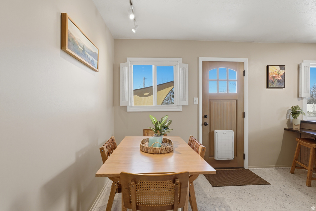 2856 S LAKEVIEW DR Millcreek, UT 84109