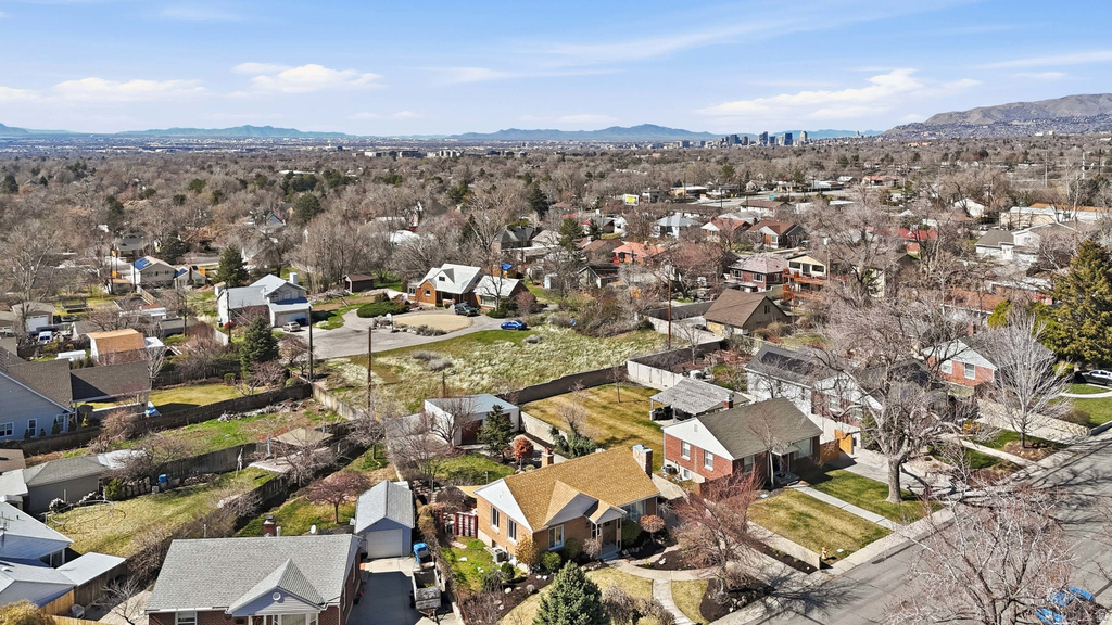 2856 S LAKEVIEW DR Millcreek, UT 84109