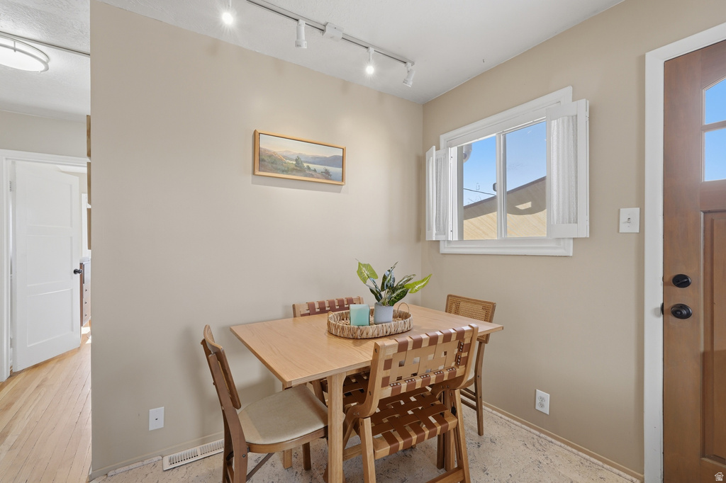 2856 S LAKEVIEW DR Millcreek, UT 84109