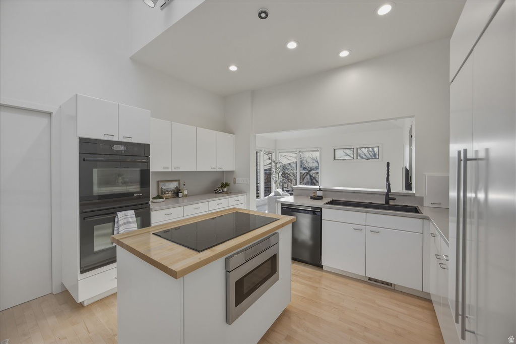 1458 E KRISTIANNA CIR Salt Lake City, UT 84103