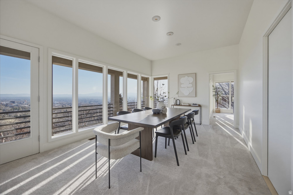 1458 E KRISTIANNA CIR Salt Lake City, UT 84103