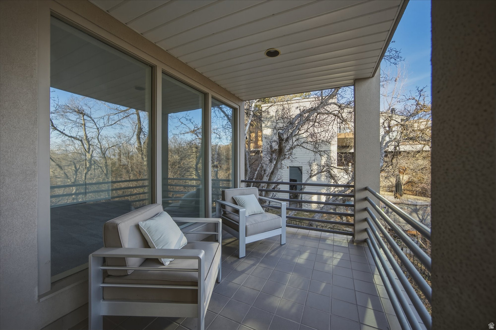 1458 E KRISTIANNA CIR Salt Lake City, UT 84103