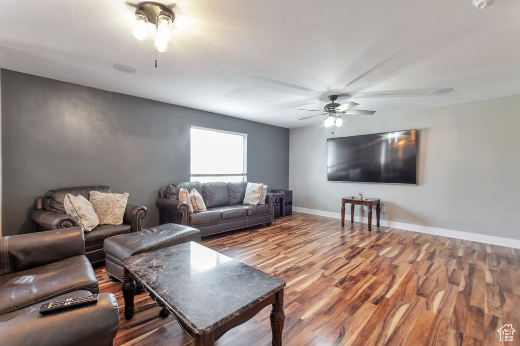 1354 W 1200 S Clearfield, UT 84015