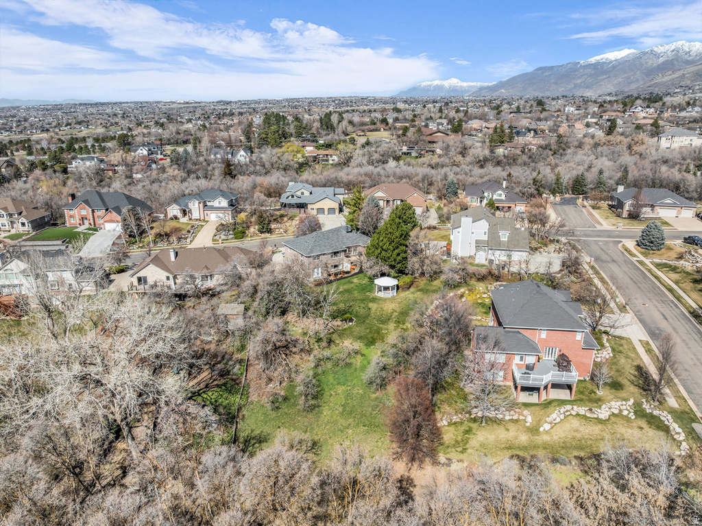 882 E WINDSOR LN Kaysville, UT 84037