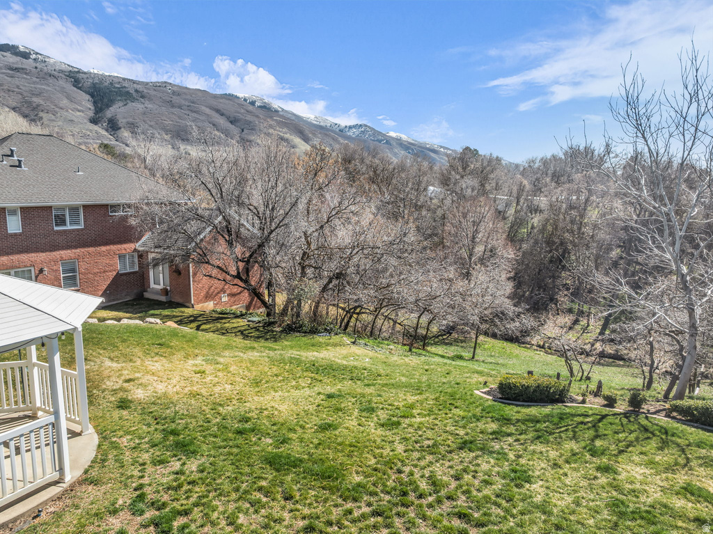 882 E WINDSOR LN Kaysville, UT 84037