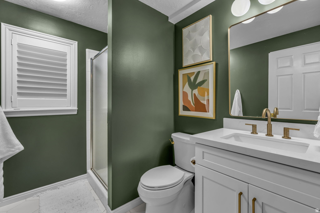 882 E WINDSOR LN Kaysville, UT 84037