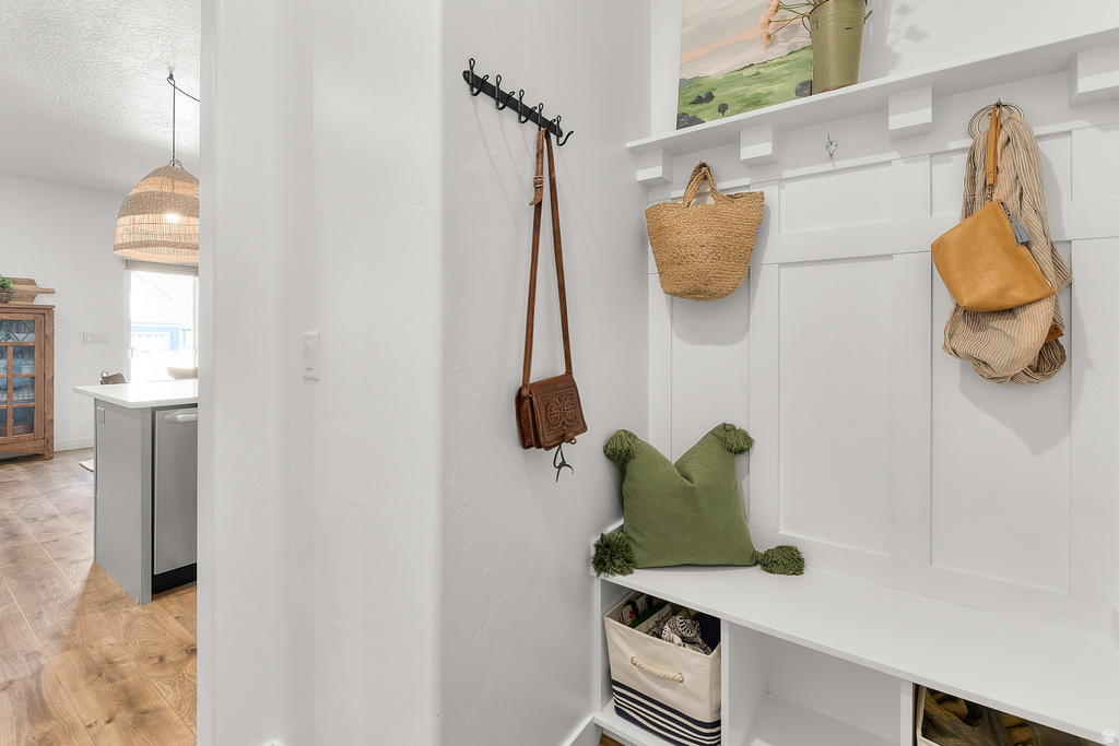 568 S CHURCH DR Saratoga Springs, UT 84045