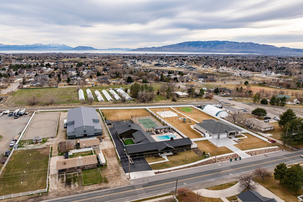 6347 W 10400 N Highland, UT 84003