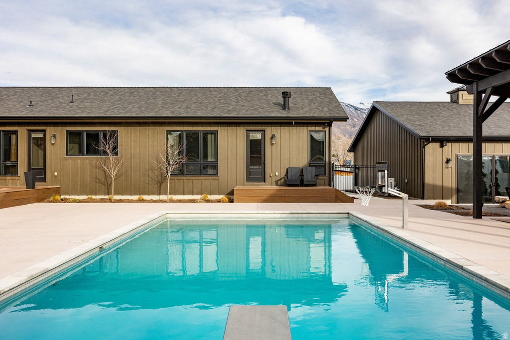 6347 W 10400 N Highland, UT 84003