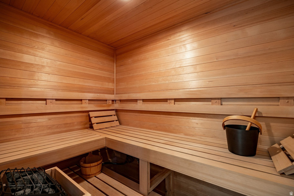 6347 W 10400 N Highland, UT 84003