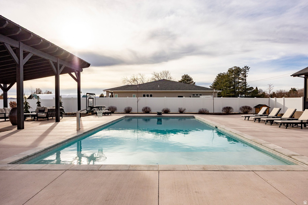 6347 W 10400 N Highland, UT 84003