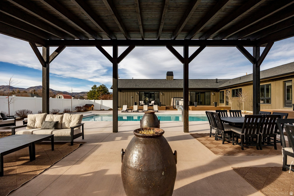 6347 W 10400 N Highland, UT 84003