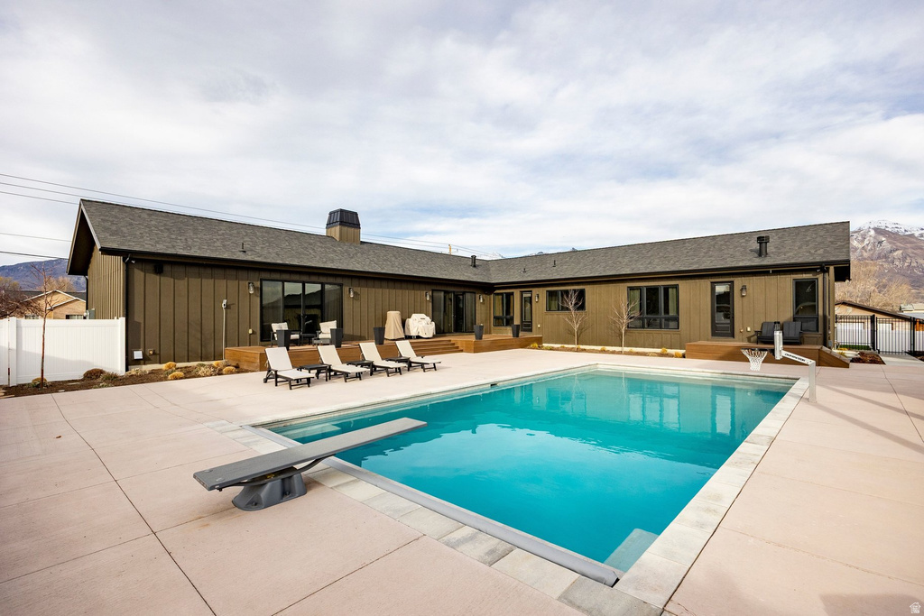 6347 W 10400 N Highland, UT 84003