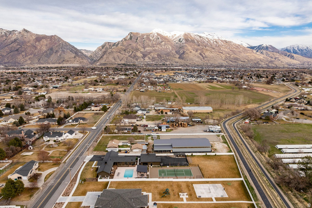 6347 W 10400 N Highland, UT 84003