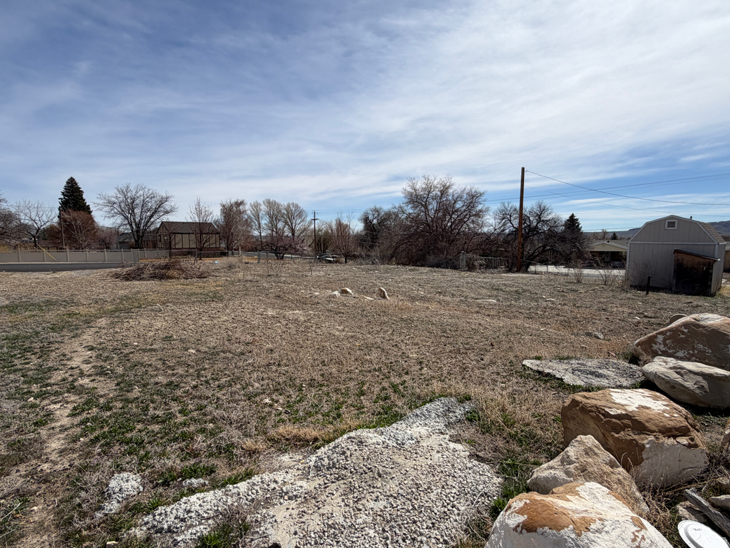 15 N 400 W Ferron, UT 84523