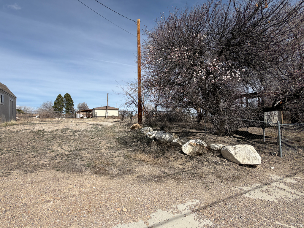 15 N 400 W Ferron, UT 84523
