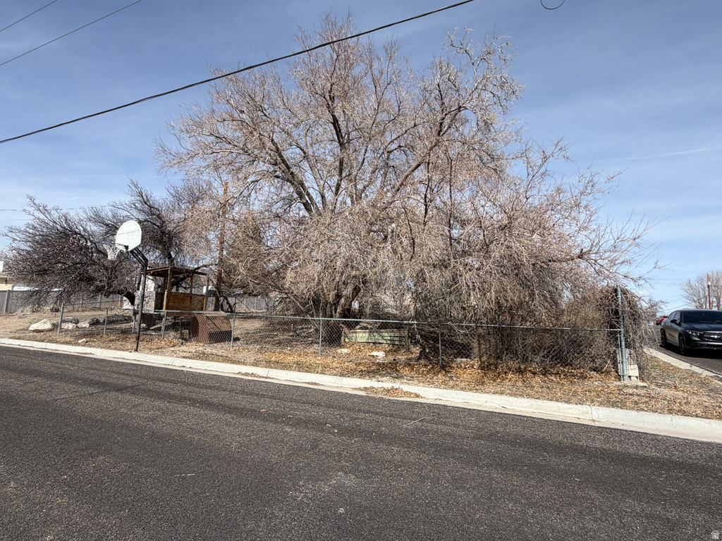 15 N 400 W Ferron, UT 84523