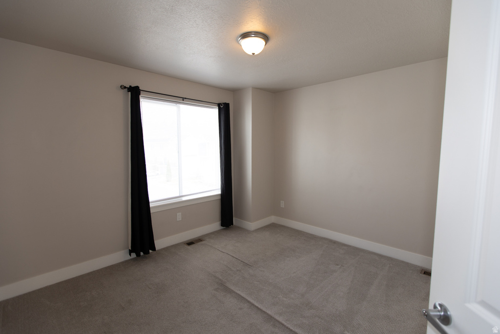 1928 S 1030 W Orem, UT 84058